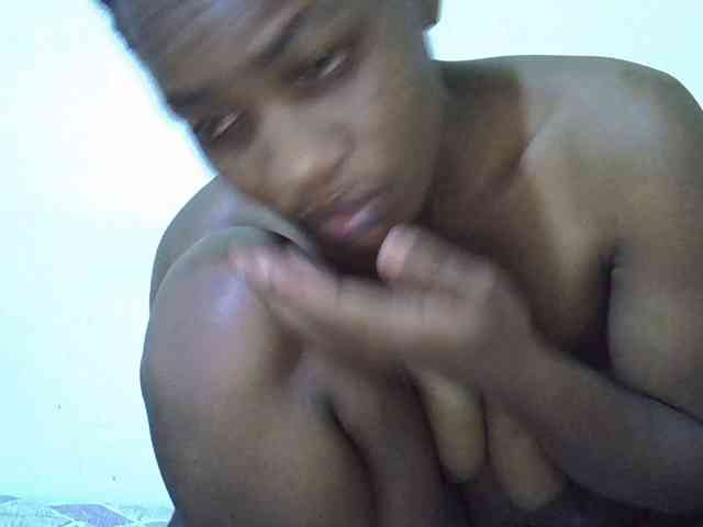 Queen-fantacy webcam