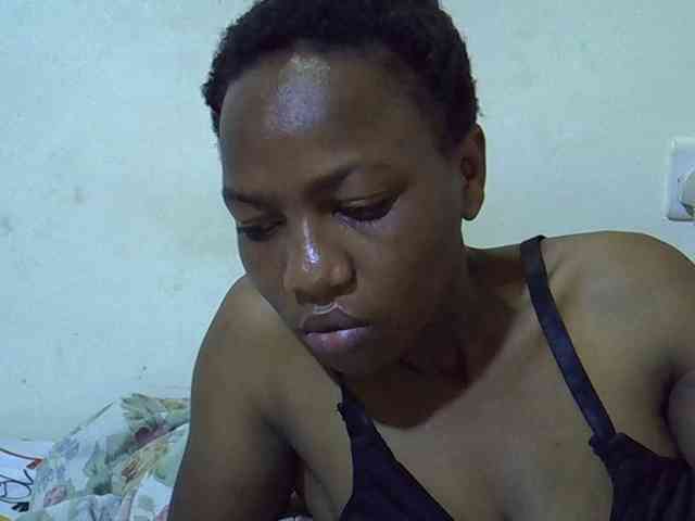 Queen-fantacy webcam