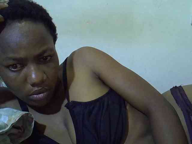 Queen-fantacy webcam