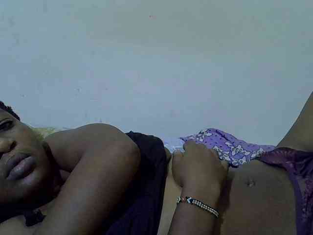 Queen-fantacy webcam