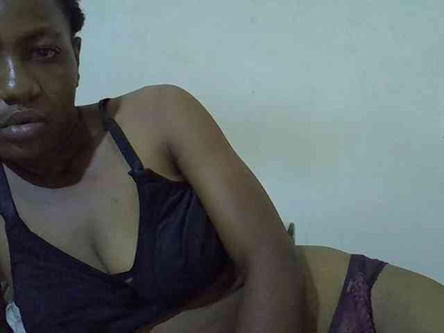 Queen-fantacy webcam