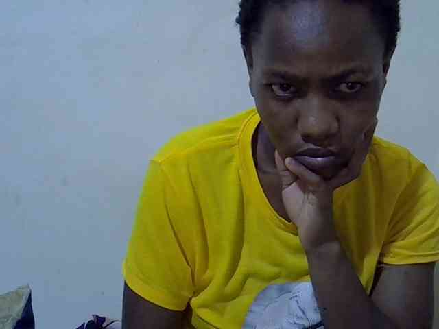 Queen-fantacy webcam