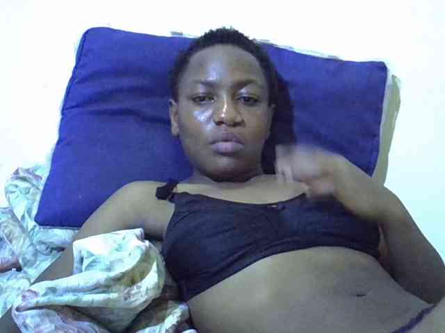 Queen-fantacy webcam