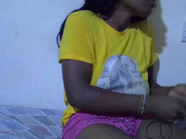 Queen-fantacy webcam