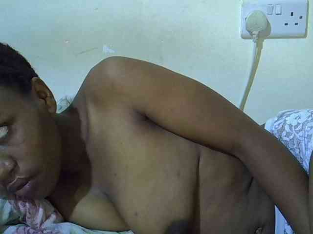 Queen-fantacy webcam