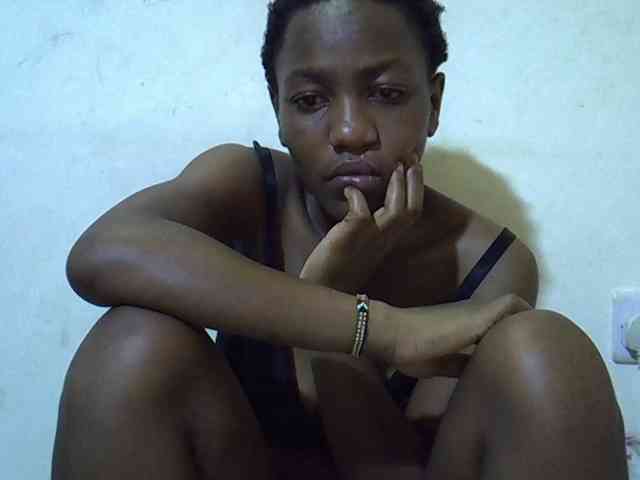 Queen-fantacy webcam