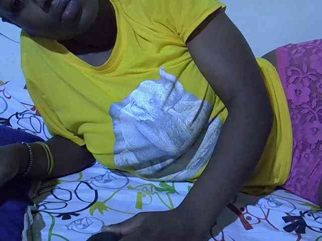 Queen-fantacy webcam