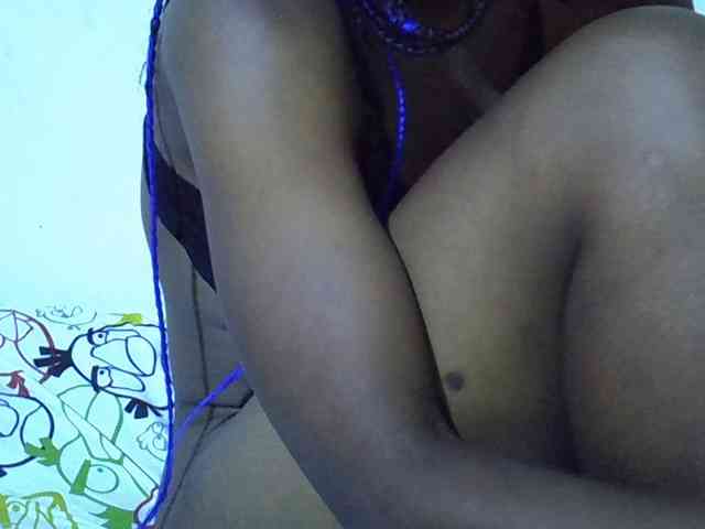 Queen-fantacy webcam