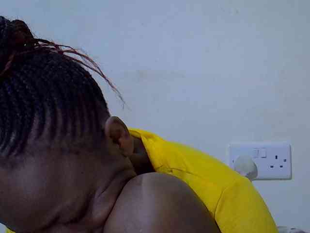 Queen-fantacy webcam