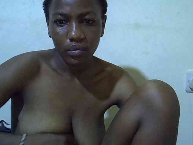 Queen-fantacy webcam