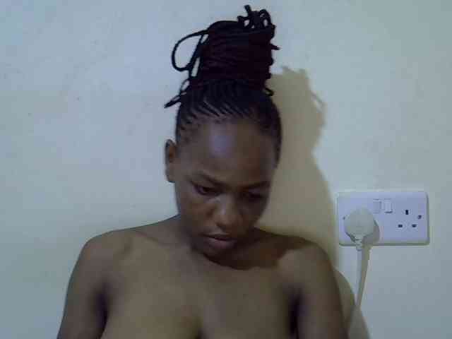 Queen-fantacy webcam