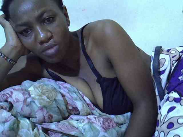 Queen-fantacy webcam