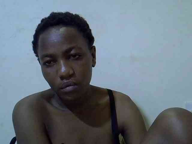 Queen-fantacy webcam