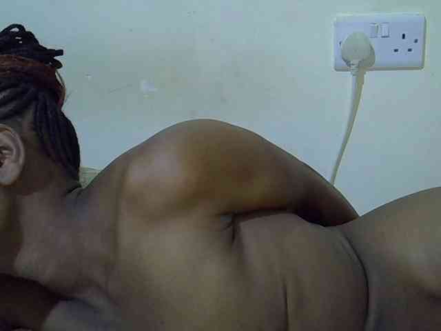 Queen-fantacy webcam