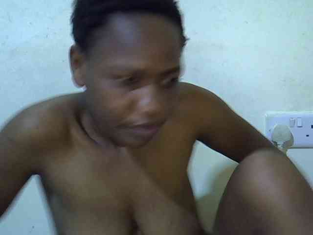 Queen-fantacy webcam