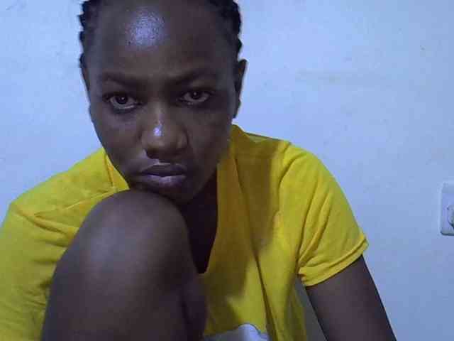 Queen-fantacy webcam