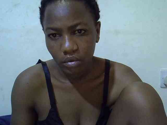 Queen-fantacy webcam