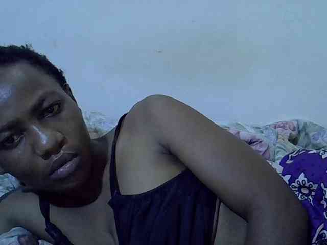 Queen-fantacy webcam