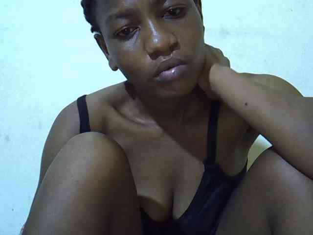 Queen-fantacy webcam