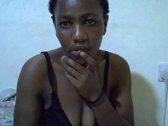 Queen-fantacy webcam