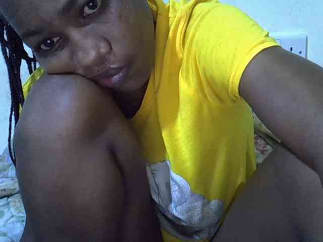 Queen-fantacy webcam