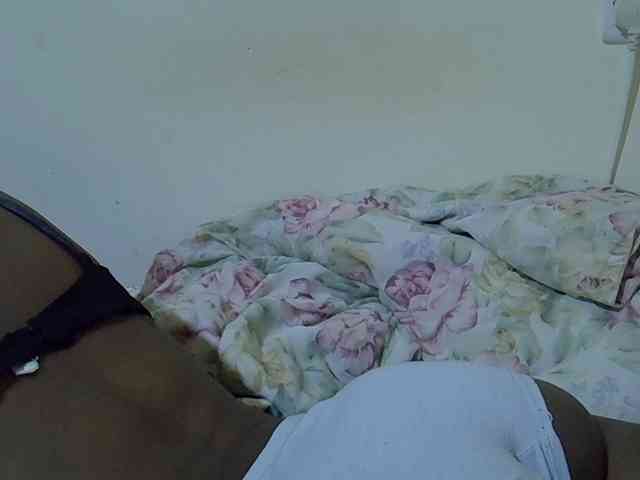 Queen-fantacy webcam