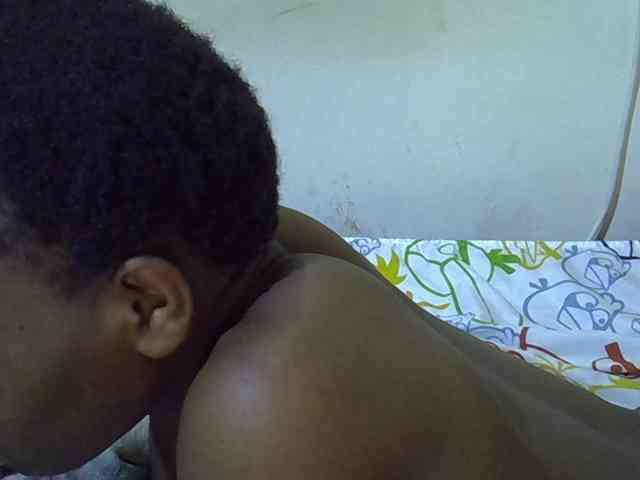 Queen-fantacy webcam