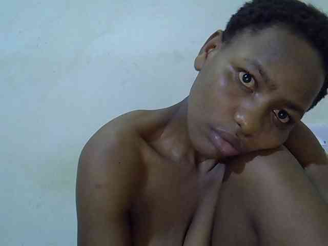 Queen-fantacy webcam