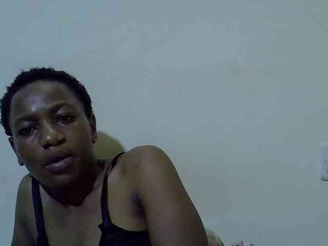 Queen-fantacy webcam