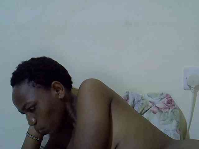 Queen-fantacy webcam