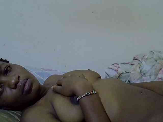 Queen-fantacy webcam