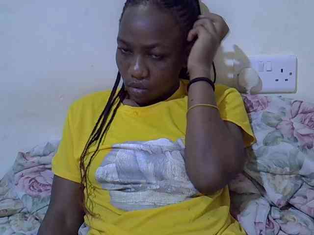 Queen-fantacy webcam