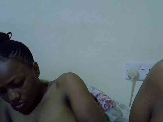 Queen-fantacy webcam