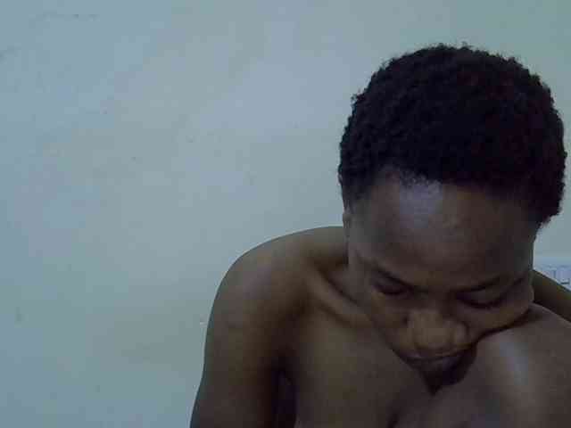 Queen-fantacy webcam