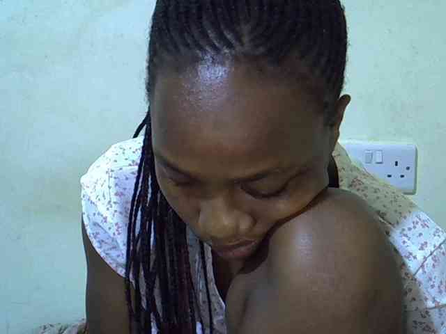 Queen-fantacy webcam