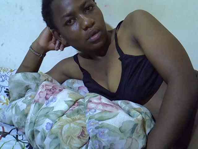 Queen-fantacy webcam