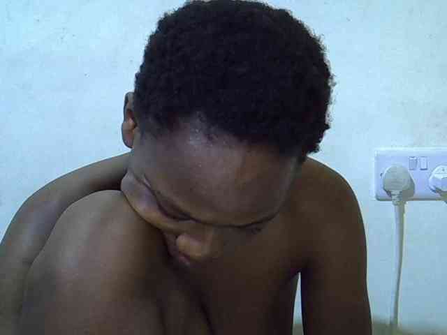 Queen-fantacy webcam