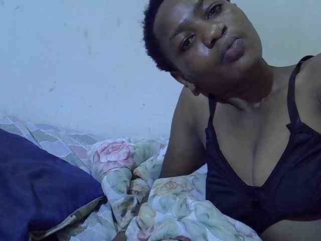 Queen-fantacy webcam