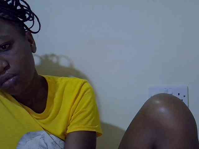 Queen-fantacy webcam