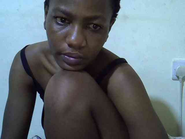 Queen-fantacy webcam