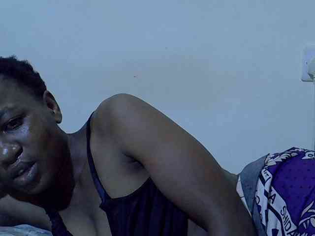 Queen-fantacy webcam