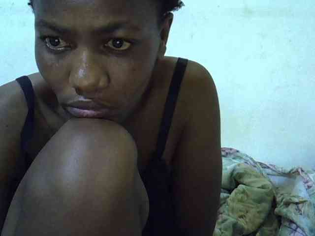 Queen-fantacy webcam