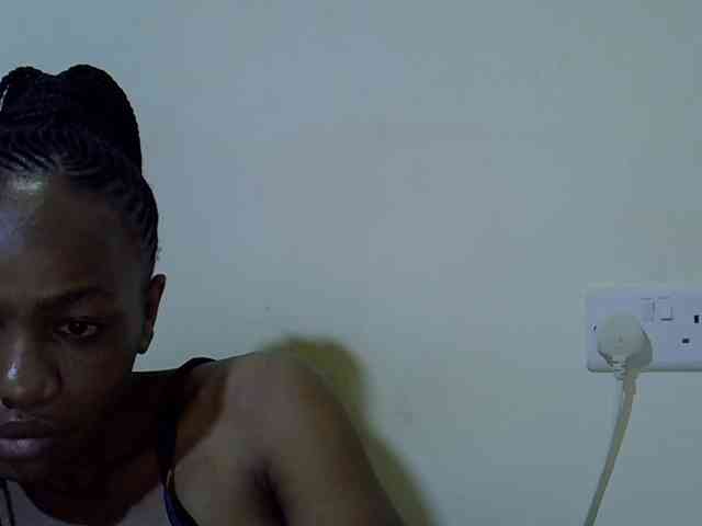 Queen-fantacy webcam