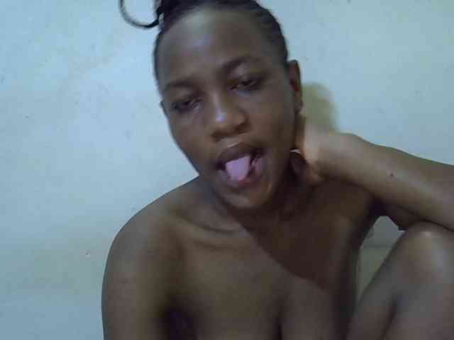 Queen-fantacy webcam