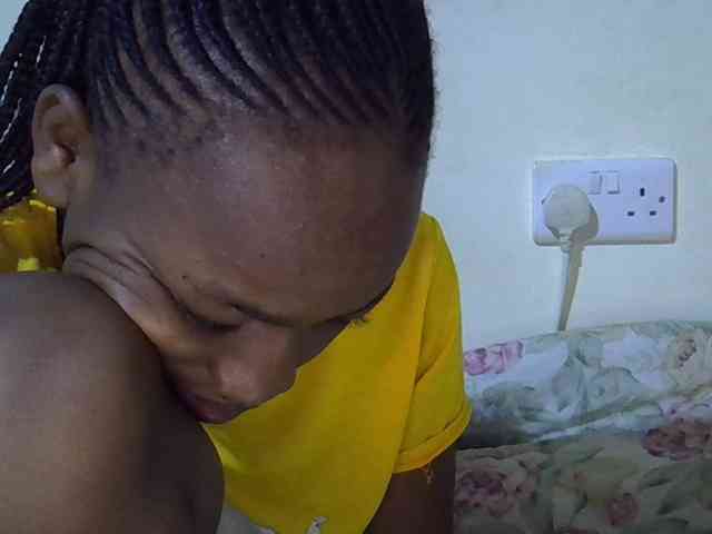 Queen-fantacy webcam