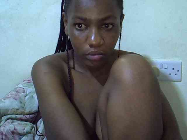 Queen-fantacy webcam