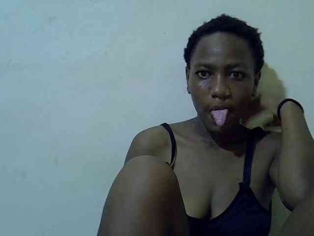 Queen-fantacy webcam