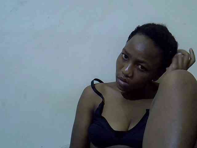 Queen-fantacy webcam