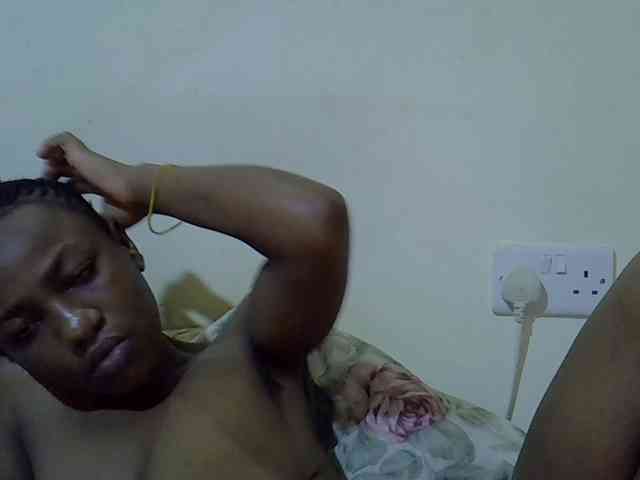 Queen-fantacy webcam