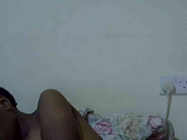 Queen-fantacy webcam